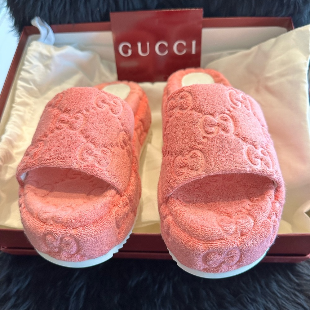 Gucci GG Platform sandals PINK size 38.5
BRAND NEW IN BOX - Picture 2 of 6
